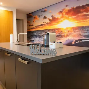 Apartment The - Luxuswohnung Im Herzen Von + Parkplatz